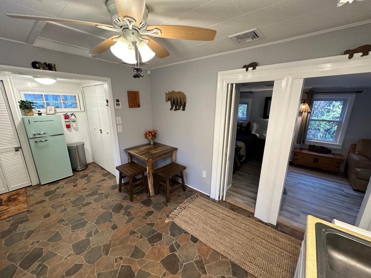 Escape To A Streamside In The Lower Catskills Holiday home Wurtsboro